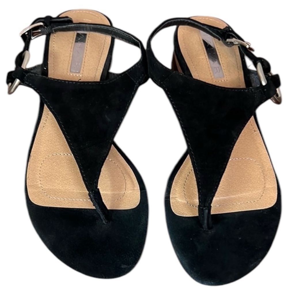 Tahari Lacie Black Suede Triangle Open Toe Flat Sandals Size 5